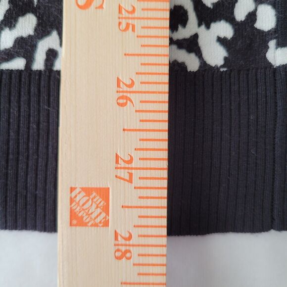 Chicos Womens Lightweight Sweater Size XL Graphic Black White Leopard Boat Neck - Picture 9 of 9